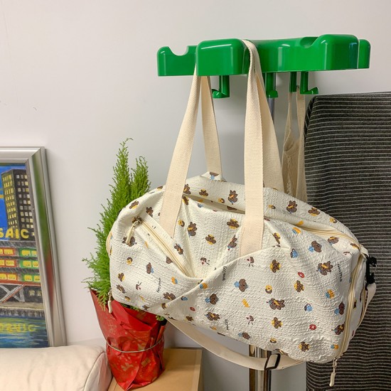 Stylish and versatile travel luggage with shoe compartment, wet/dry separation, sports yoga bag