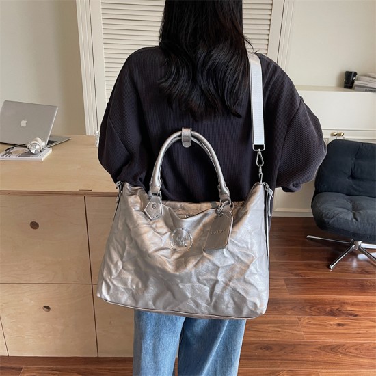 New personalized short-distance travel bag, trendy and fashionable handheld sports and fitness bag, large-capacity PU leather duffel bag