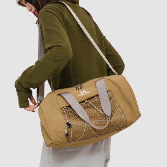 Stylish, trendy, cross-cord travel bag, simple, everyday outdoor travel bag.