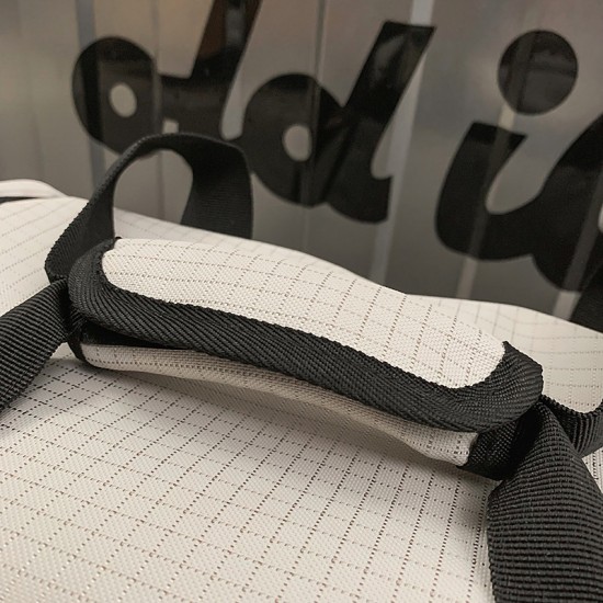 Unisex trendy sports and stress-relieving portable gym bag, large-capacity travel luggage