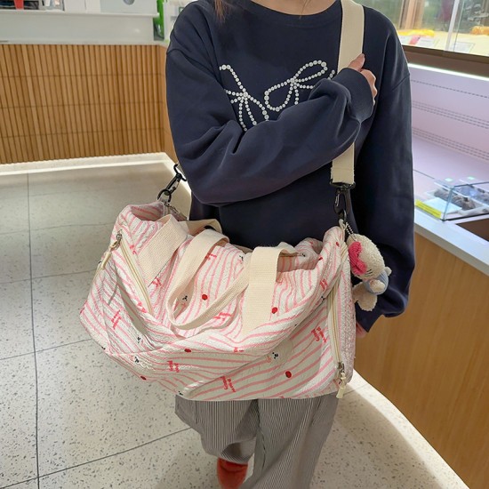 Stylish and versatile travel luggage with shoe compartment, wet/dry separation, sports yoga bag